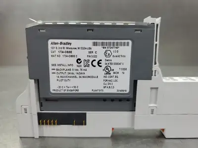 USED Allen-Bradley 1734-OB8E Ser C 24VDC Source Output Module w/1734-TOPS