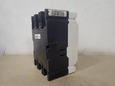 USED CUTLER-HAMMER EDB3225