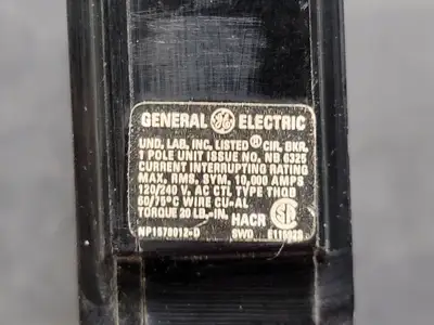 Used GENERAL ELECTRIC THQB120 Switchgears British Columbia CA | Lenmark #241548