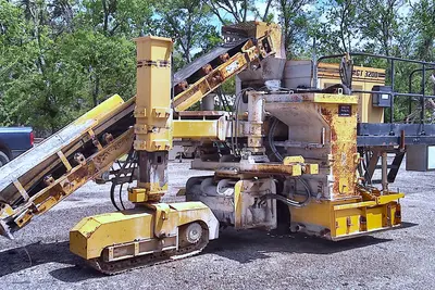 Used 2009 GOMACO GT 3200 Asphalt Pavers Texas US | Proxy Equipment #1388568