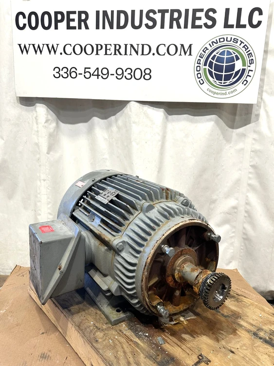 Used _UNKNOWN_ 5VC 326TTFS6526DU A.C. Motors West Virginia US | Cooper Industries #1409684
