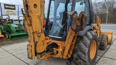 USED 2005 CASE 590SM