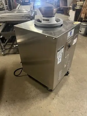 USED AM MANUFACTURING R900RT