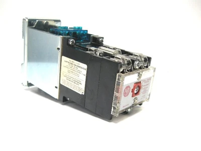 USED ALLEN BRADLEY 700DC-PK600DZ24