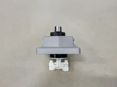 USED CROUSE-HINDS DSD925SA