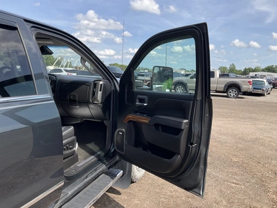 USED 2018 CHEVROLET SILVERADO 2500HD