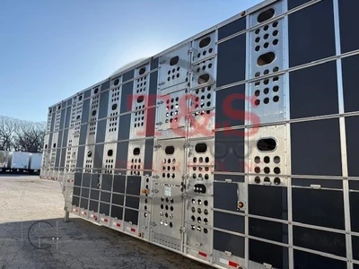 Used 2019 MERRITT _UNKNOWN_ Livestock Trailers Illinois US | T&S Trailer Pool #1509369