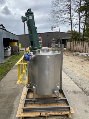 Used _UNKNOWN_ _UNKNOWN_ Dish & Cone Bottom Tanks West Virginia US | Cooper Industries #1409315
