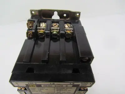 Square D Type SBO 12 Ser A Contactor 600VAC 50/60Hz size 0 class 8702 Lot of 2