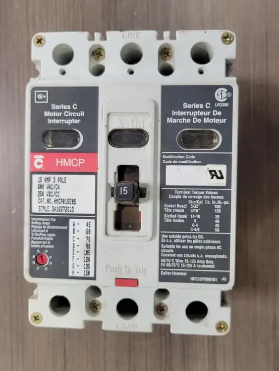 Used CUTLER-HAMMER HMCP015E0S Switchgears British Columbia CA | Lenmark #242577