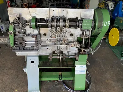 OMCG MODEL 250 WIRE FORMING MACHINE