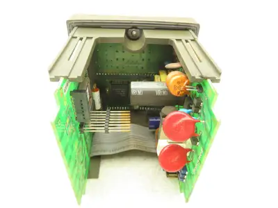 Honeywell UDC2300 Mini-Pro Temperature Controller DC230L-E0-00-10-0000000-00-0