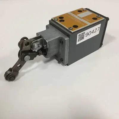 USED REXROTH 54WMRC10D30SO122