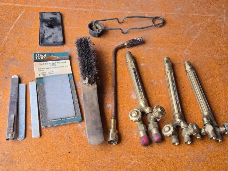 Used _UNKNOWN_ _UNKNOWN_ Miscellaneous Equipment (Metalworking) Minnesota US | K-BID 7 #181000