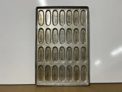 CHICAGO METALLIC CORP. Bun pans Bun Pans | Envoy Equipment LLC (1)