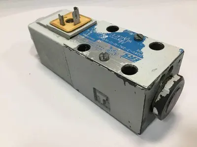 USED VICKERS DG4V-3-2AL-M-U-HL7-60