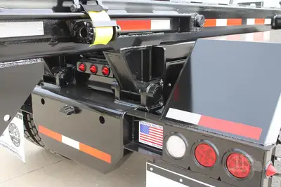 New | in-Stock 2027 PETERBILT 548 Rolloff Trucks Texas US | Roll Off Truck World #1492000