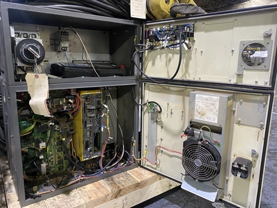 USED 2016 FANUC ArcMate 100iC/6L + R-30iB
