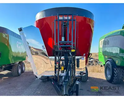 Used CLOVERDALE _UNKNOWN_ Feeder Wagons Iowa US | Keast Enterprises #1360089