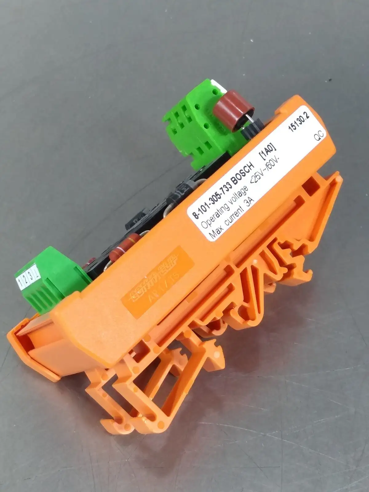 Bosch 8-101-305-733 Digital DC Output Module Loc3C47