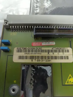 Used SIEMENS 6SE7090-XX84-OKAO Industrial Controls Ohio US | Surplus Asset Holdings #1238984