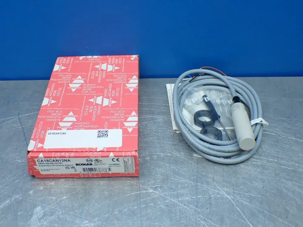 NEW CARLO GAVAZZI CA18CAN12NA