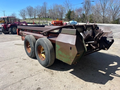 NEW IDEA 244 Manure Spreader | County Equipment Company LLC (5)