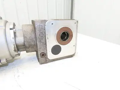 Bosch Rexroth Gearmotor 0.86kW 254/460V 34.44:1 Ratio 3 842 519 005