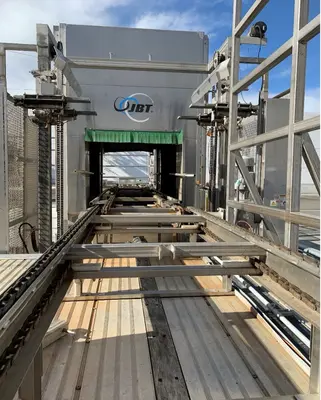 USED 2019 JBT 8940013