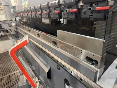 Used BYSTRONIC XACT SMART 100/3100 Press Brakes GB | Bowland Trading Ltd #1566576