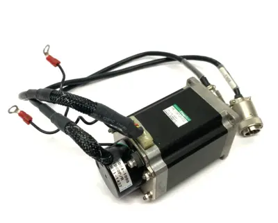Used Sanyo Denki Step-Syn 2-Phase Stepping Motor 1.8º Step Angle 3A Brushless Motors Michigan US | Maverick Industrial Sales #1392428