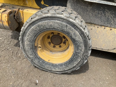 Used 2010 NEW HOLLAND L190 Skid Steer Loaders Michigan US | Miedema Asset Management Group #1325534