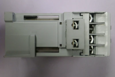 USED ALLEN ALLEN BRADLEY 700-CF220Z*