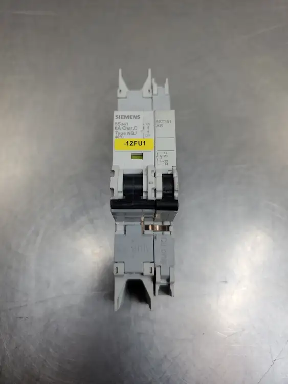 Used Siemens 5SJ41 6A TYPE NSJ Circuit Breaker, 4A, 230VAC w/5ST301.AS Circuit Breakers South Carolina US | Palmetto Automation #1150409