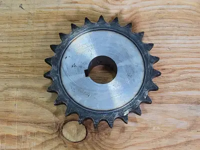 Roller Chain Sprocket H80B32 Size 80, 18 Teeth