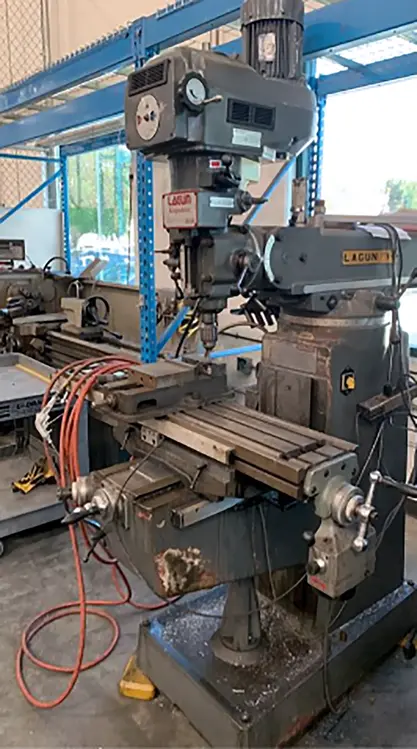 Used 1996 LAGUN FTV-2 Vertical Mills Illinois US | Machinery Marketing International #388370