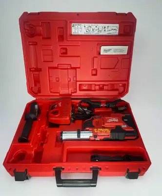 Used MILWAUKEE _UNKNOWN_ Dust Collectors South Carolina US | General Equipment and Supply #1491470