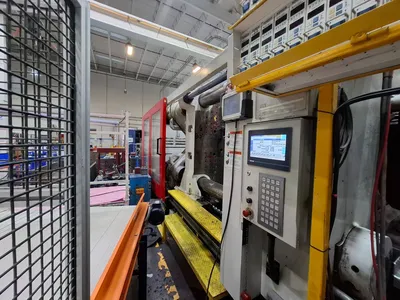 2006 MILACRON MG-1100-232 Horizontal Plastic Injection Molding Machines | JYC MACHINERY (3)