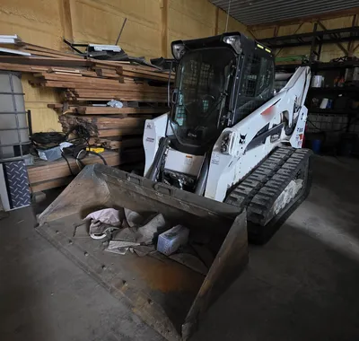 2022 BOBCAT T740 Skid Steer | Iron Listing (7)