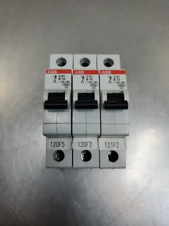 Used ABB S201-B10 Circuit Breaker, 1P, 10A, 230/400VAC Circuit Breakers South Carolina US | Palmetto Automation #1150408