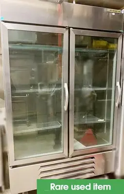 Beverage Air 2 door glass swing door display refrigerator - TOP OF THE LINE - warranty