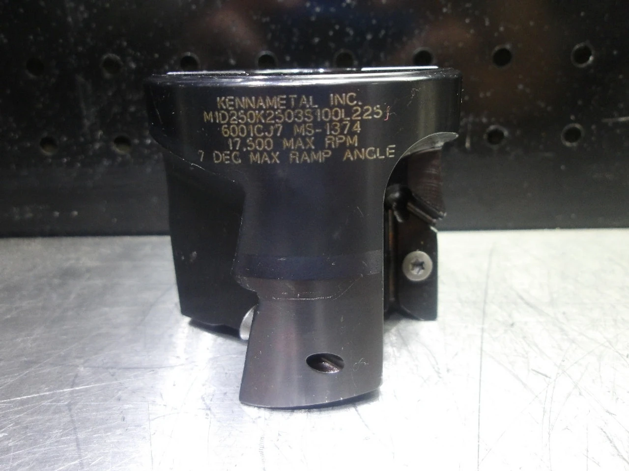 Kennametal 2.5" Coolant Thru Facemill M1D250K2503S100L225 (LOC2699A)