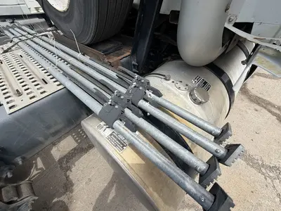 Used 2011 VOLVO VNL Conventional trucks Ohio US | Proxy Equipment #1426039