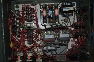 USED 1975 ROUSSELLE S2-250 96-48