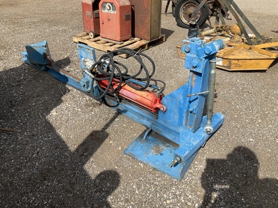 Used _UNKNOWN_ _UNKNOWN_ Skid Steer Log Splitters Michigan US | Miedema Asset Management Group #1476330