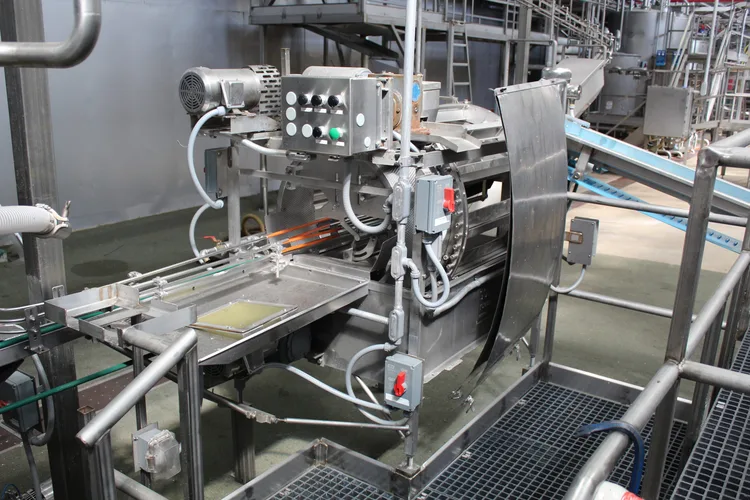 Used _UNKNOWN_ _UNKNOWN_ Can Fillers Washington US | The Equipment Butler #1047355