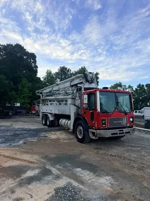 Used 2004 SCHWING BPL2023- 8/KMV39X Concrete Pumps Colorado US | Concrete Pump Depot #1393881