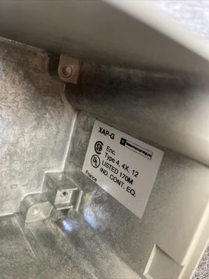 Used Telemecanique XAP-G Misc Electrical & Power Parts California US | Davliegogo LLC #1730046