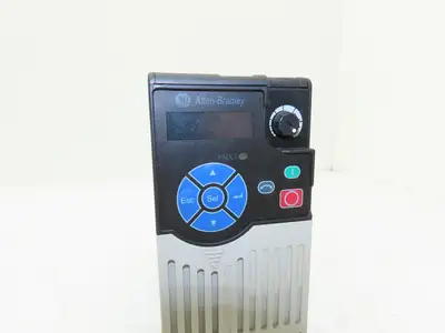 Allen Bradley 25B-D4P0N104 PowerFlex 525 AC Drive 1.5kW 2Hp 480V 3ph FRN 3.001