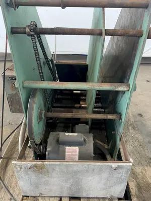 USED ROWE 810